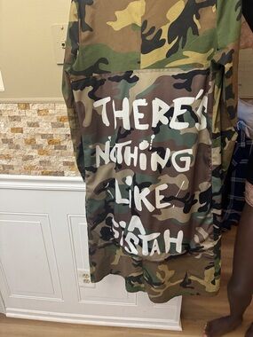 There is nothing like a sister: Green and Brown Camo Graphic Long Coat